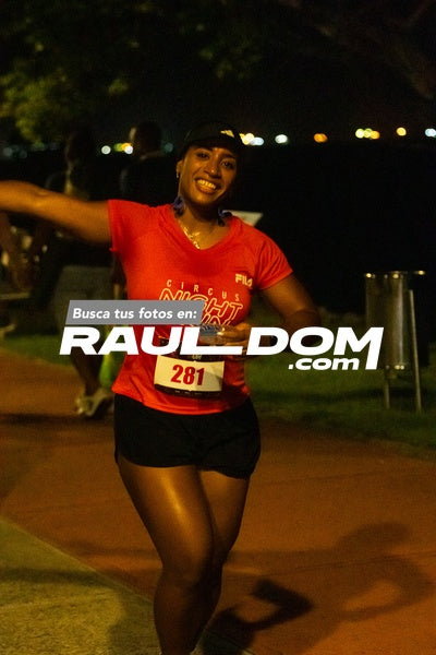 NightRun-elguillephoto-9699.jpg
