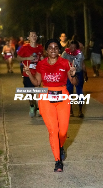 NightRun-elguillephoto-9700.jpg