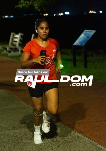NightRun-elguillephoto-9715.jpg