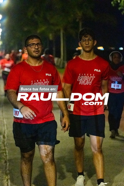 NightRun-elguillephoto-9726.jpg