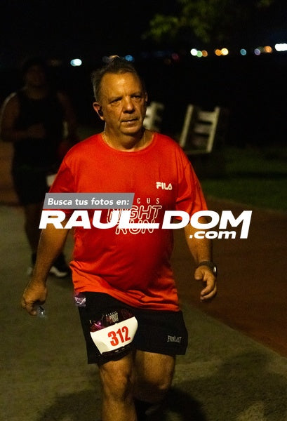 NightRun-elguillephoto-9735.jpg
