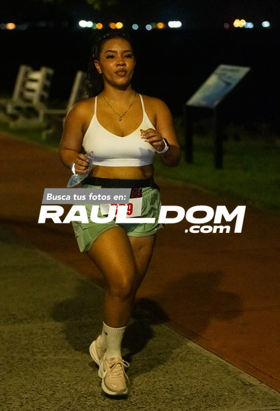 NightRun-elguillephoto-9742.jpg