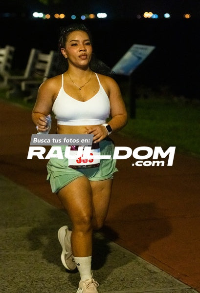 NightRun-elguillephoto-9743.jpg
