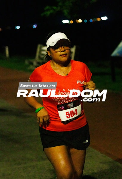 NightRun-elguillephoto-9770.jpg