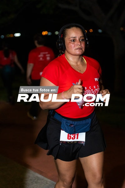 NightRun-elguillephoto-9789.jpg