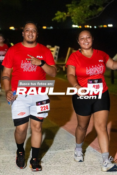 NightRun-elguillephoto-9808.jpg