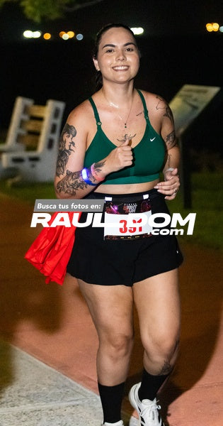 NightRun-elguillephoto-9833.jpg