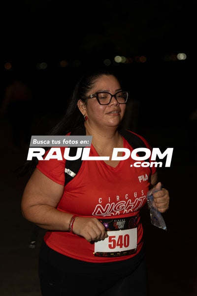 NightRun-elguillephoto-9870.jpg