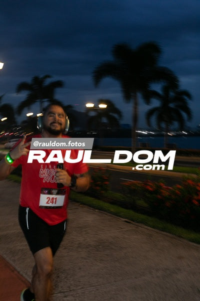 NightRun-rauldom-0900.jpg