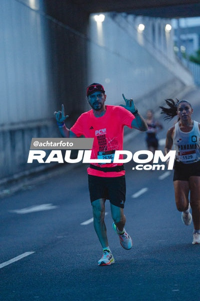 PanamaCityMarathon-achtarfoto-102709.jpg