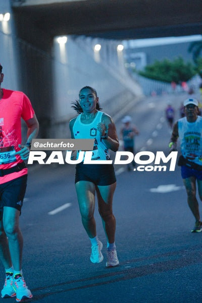 PanamaCityMarathon-achtarfoto-102711.jpg