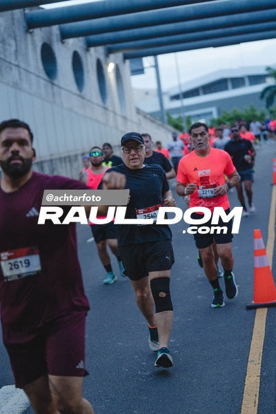 PanamaCityMarathon-achtarfoto-102809.jpg
