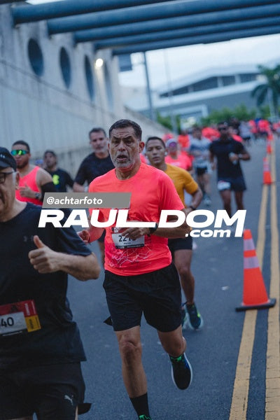 PanamaCityMarathon-achtarfoto-102811.jpg