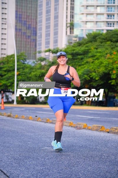 PanamaCityMarathon-jgmanzurc-8908.jpg