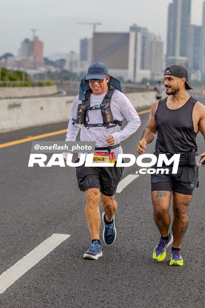 PanamaCityMarathon-oneflashphoto-168.jpg