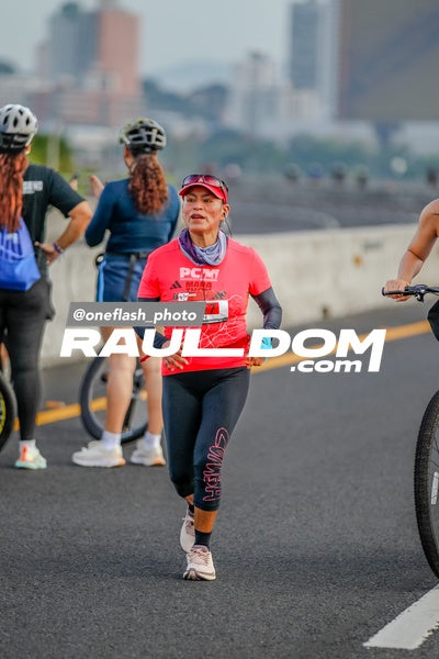 PanamaCityMarathon-oneflashphoto-1730.jpg