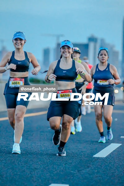 PanamaCityMarathon-oneflashphoto-189.jpg