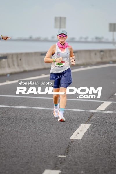 PanamaCityMarathon-oneflashphoto-1987.jpg