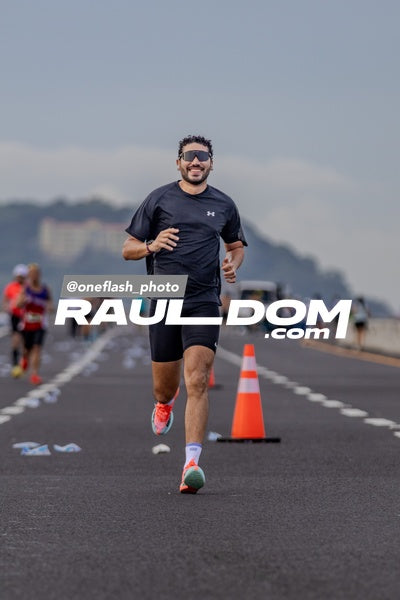 PanamaCityMarathon-oneflashphoto-50.jpg