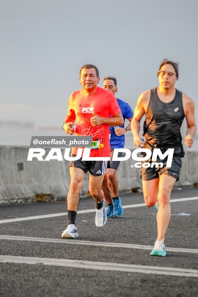 PanamaCityMarathon-oneflashphoto-827.jpg