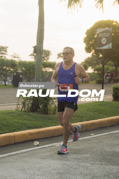 PanamaCityMarathon-shooterpa-04903.jpg