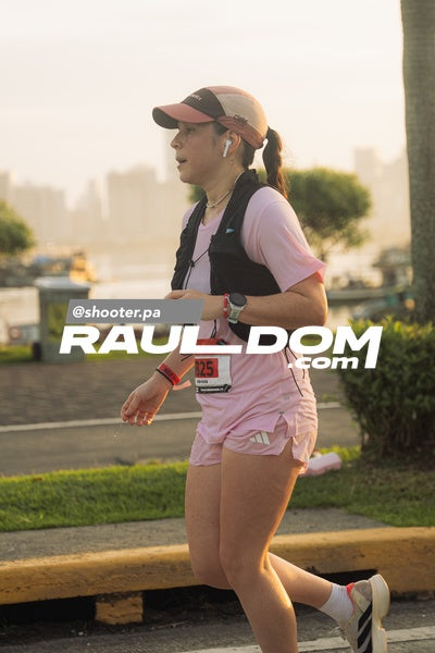 PanamaCityMarathon-shooterpa-05071.jpg
