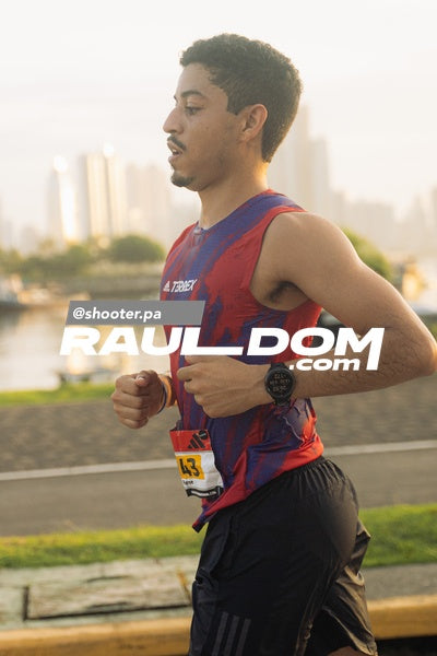 PanamaCityMarathon-shooterpa-05103.jpg