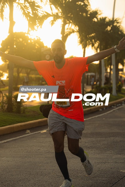 PanamaCityMarathon-shooterpa-05147.jpg