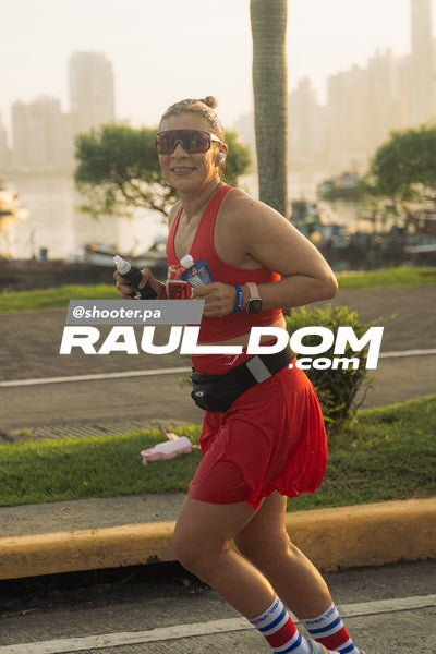 PanamaCityMarathon-shooterpa-05201.jpg