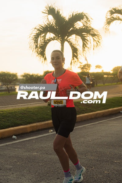 PanamaCityMarathon-shooterpa-05216.jpg