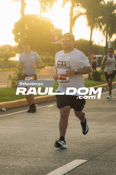 PanamaCityMarathon-shooterpa-05282.jpg