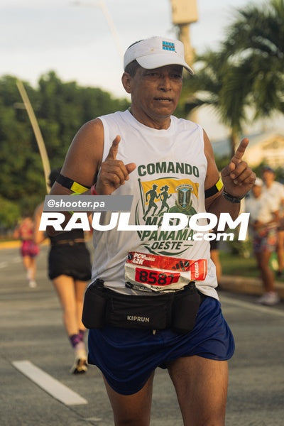 PanamaCityMarathon-shooterpa-05314.jpg