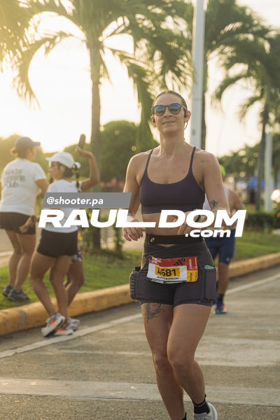 PanamaCityMarathon-shooterpa-05533.jpg