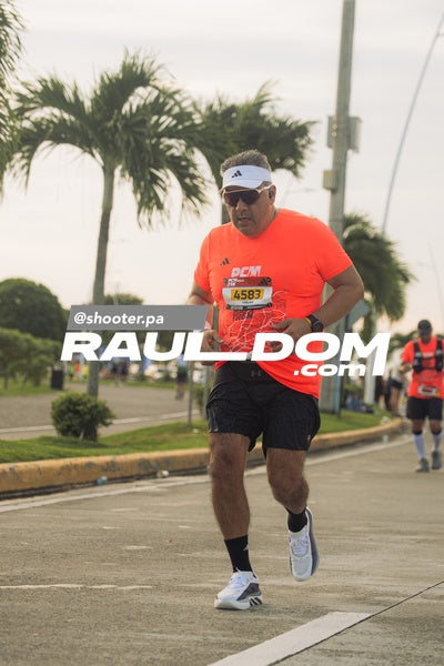 PanamaCityMarathon-shooterpa-05809.jpg