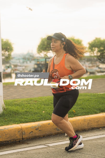 PanamaCityMarathon-shooterpa-06112.jpg