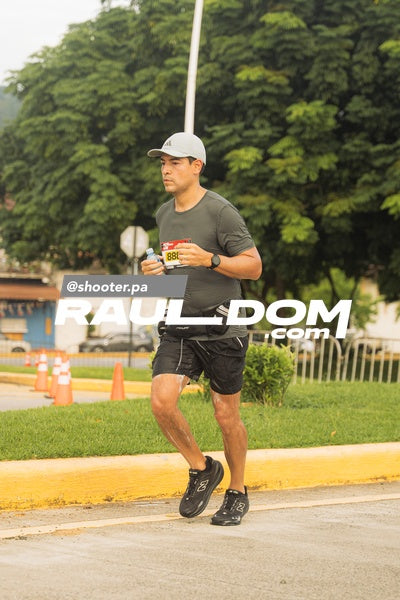 PanamaCityMarathon-shooterpa-06138.jpg