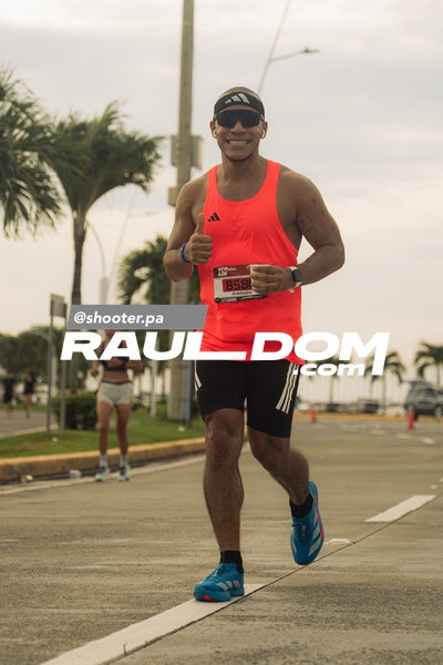 PanamaCityMarathon-shooterpa-06240.jpg