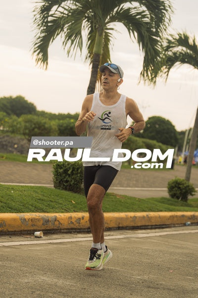 PanamaCityMarathon-shooterpa-06335.jpg
