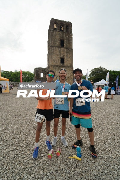 PanamaViejo5k-achtarfoto-100304.jpg