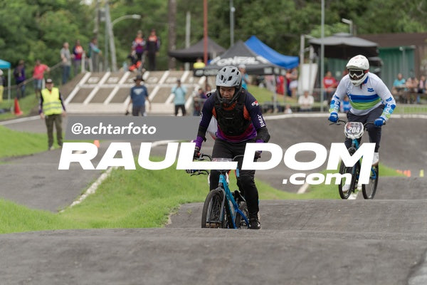 SegundaValidaAireBMX-achtarfoto-100417.jpg