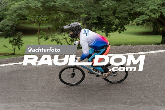 SegundaValidaAireBMX-achtarfoto-100425.jpg