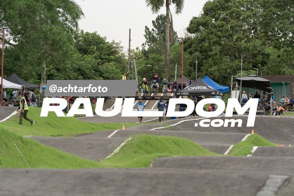 SegundaValidaAireBMX-achtarfoto-100522.jpg