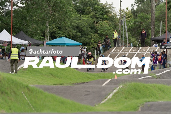 SegundaValidaAireBMX-achtarfoto-100526.jpg