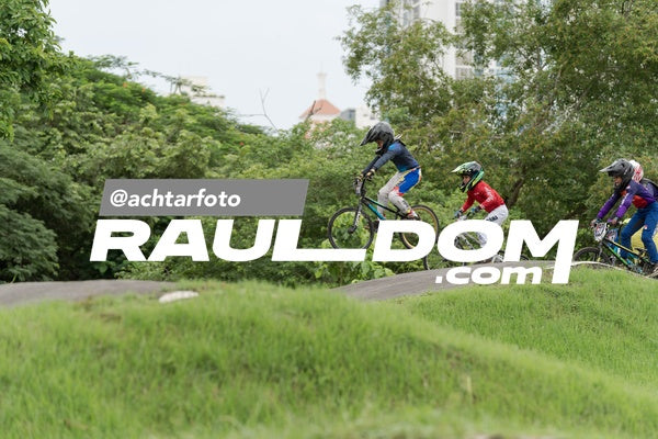SegundaValidaAireBMX-achtarfoto-100529.jpg