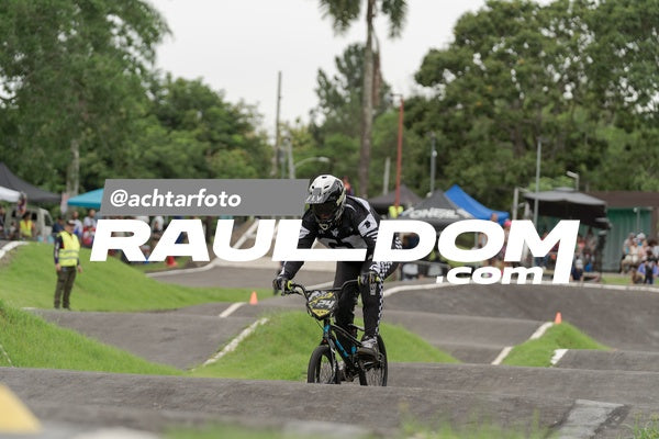 SegundaValidaAireBMX-achtarfoto-100650.jpg