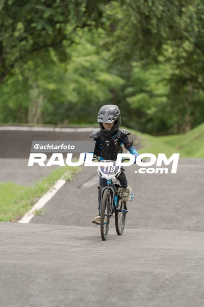 SegundaValidaAireBMX-achtarfoto-100807.jpg