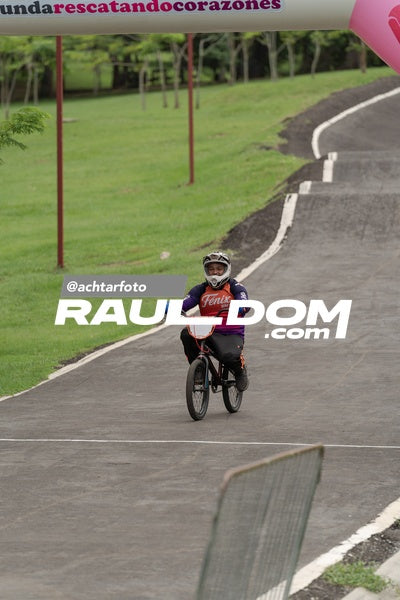 SegundaValidaAireBMX-achtarfoto-101013.jpg
