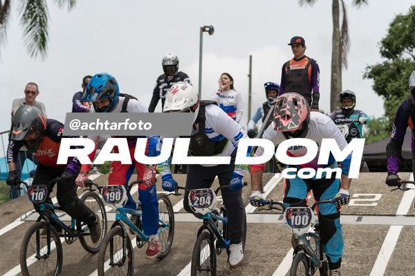 SegundaValidaAireBMX-achtarfoto-101028.jpg