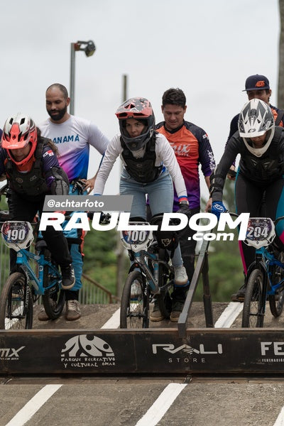 SegundaValidaAireBMX-achtarfoto-101095.jpg