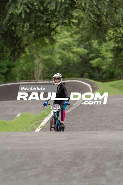 SegundaValidaAireBMX-achtarfoto-101108.jpg